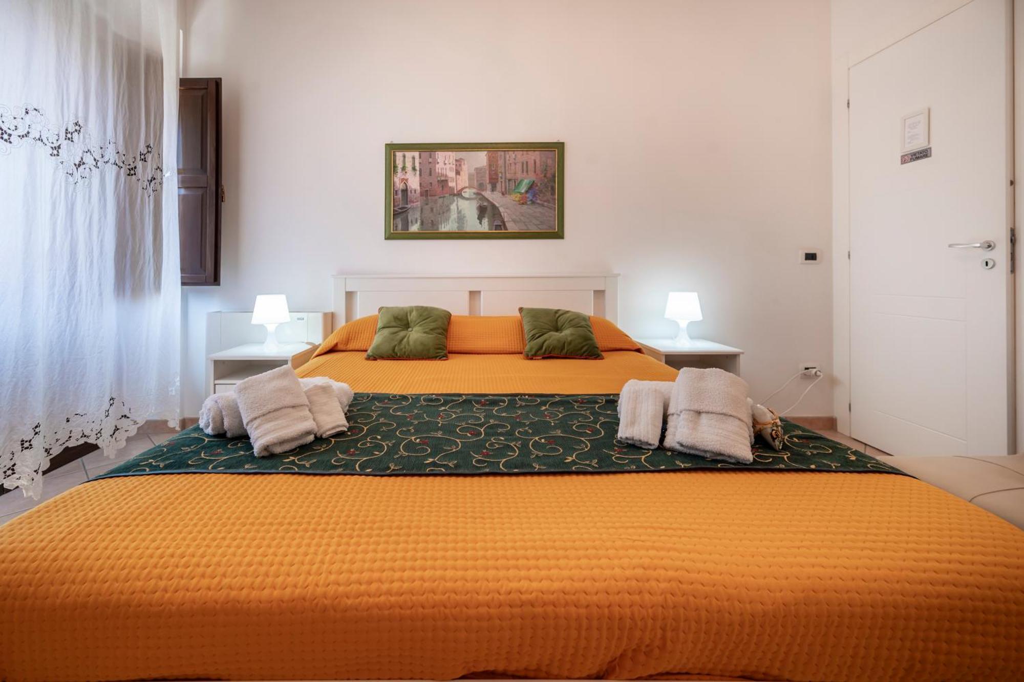 Zanzibar - Charming Rooms And Apartments Avola Exterior foto